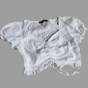 Mizaful‎ Boutique Eyelet Cropped Top White